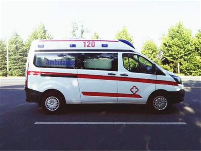 团风救护车出租服务案例6